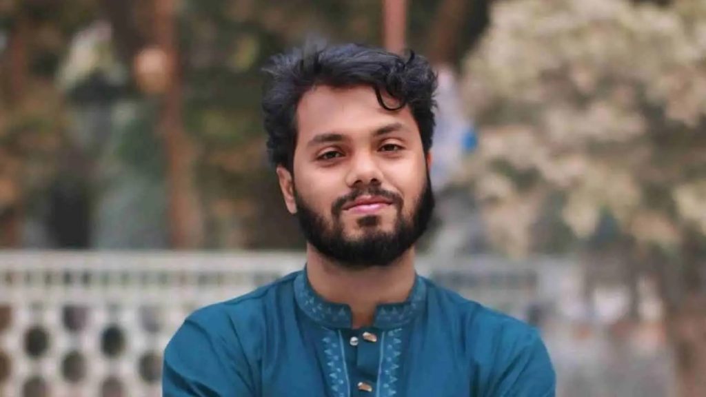 গুলিবিদ্ধ শরিফ ওসমান হাদিকে এভারকেয়ার হাসপাতালে স্থানান্তর