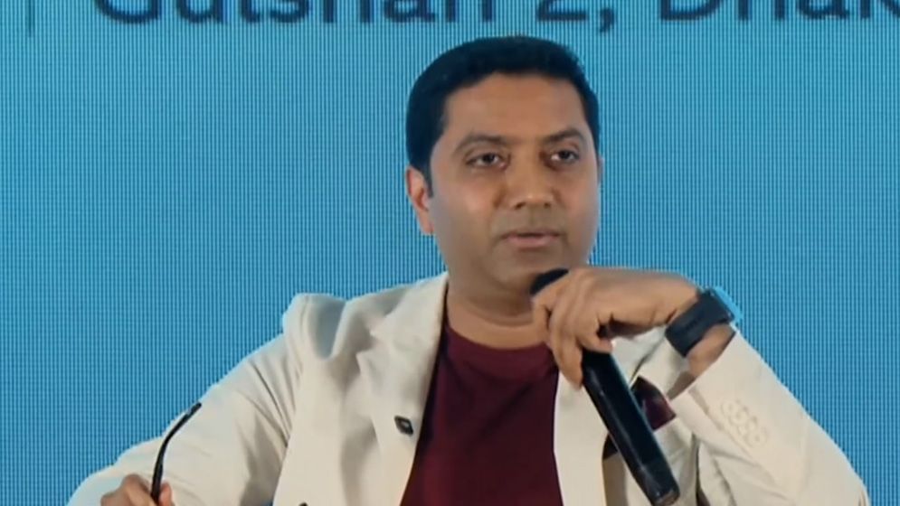 প্রযুক্তিকে ইতিবাচকভাবে কাজে লাগানোর আহ্বান ববি হাজ্জাজের