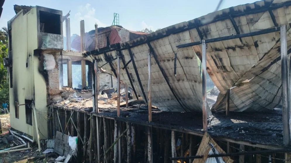 ইনানীর টুপটুপ রিসোর্টে ছিল না অগ্নিনিরাপত্তা লাইসেন্স, জুনেই দেওয়া হয়েছিল সতর্কবার্তা