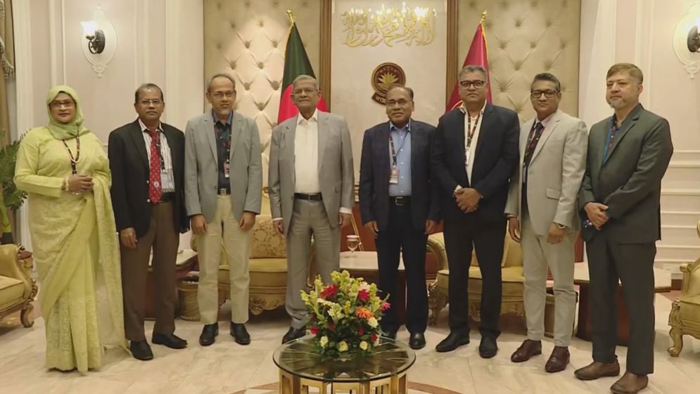 চিকিৎসাসেবার মান বাড়লে বিদেশমুখী রোগীর সংখ্যা কমবে: রাষ্ট্রপতি